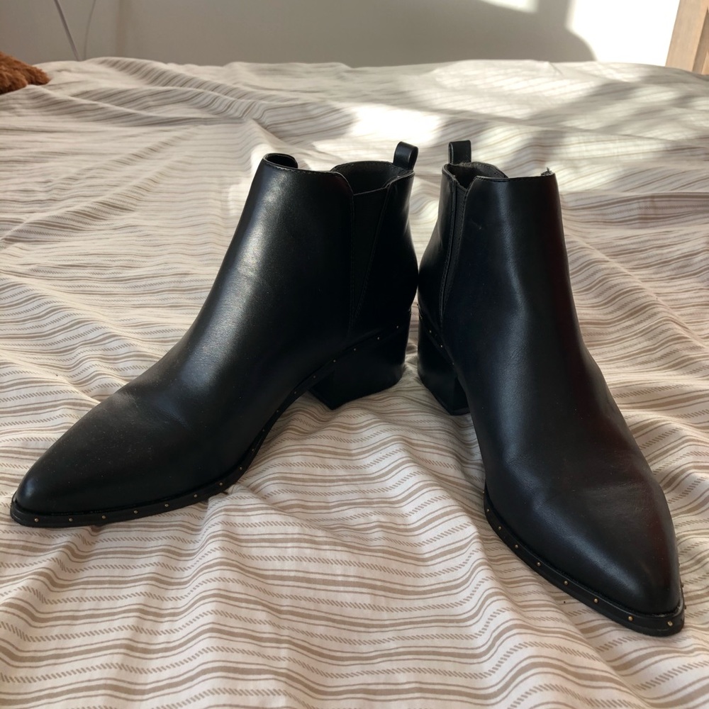 Black boots